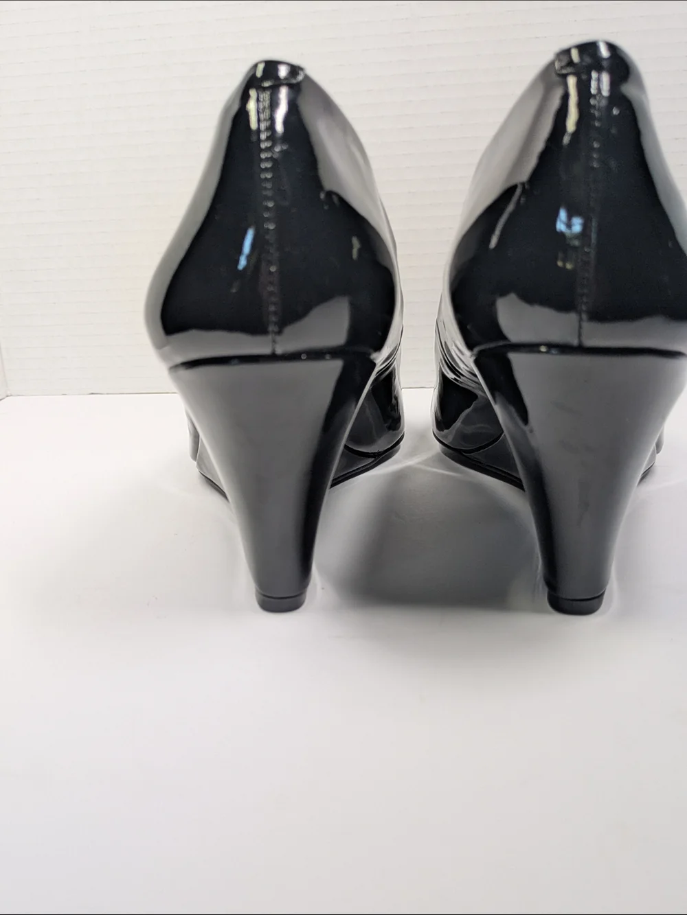 Jessica Simpson Black Patent Round-Toe Pumps